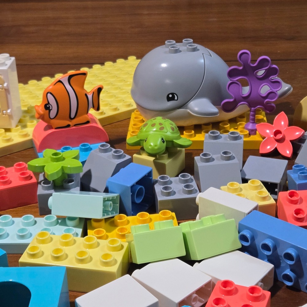 LEGO Duplo Wild Animals of the Ocean - Whale Turtle Fish Building Blocks Lot